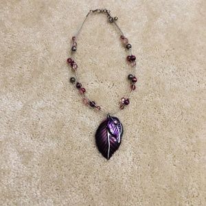 Leaf chocker necklace